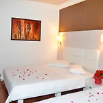 La Piano Hotell