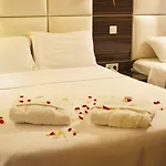 Hotell La Piano Istanbul