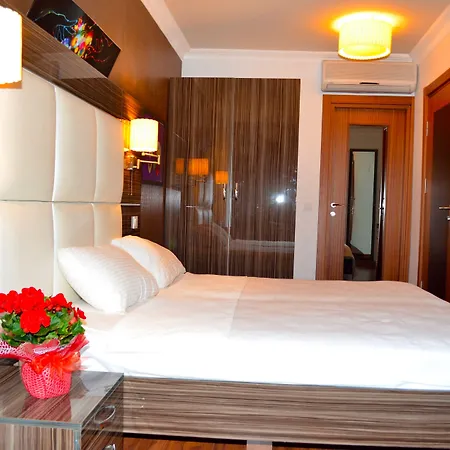 Hotell La Piano 4*
