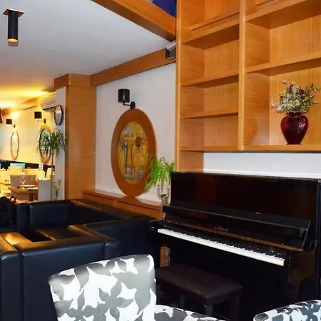 La Piano 4* Стамбул