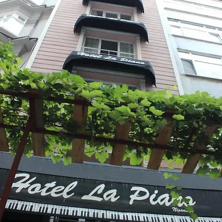 La Piano Hotell