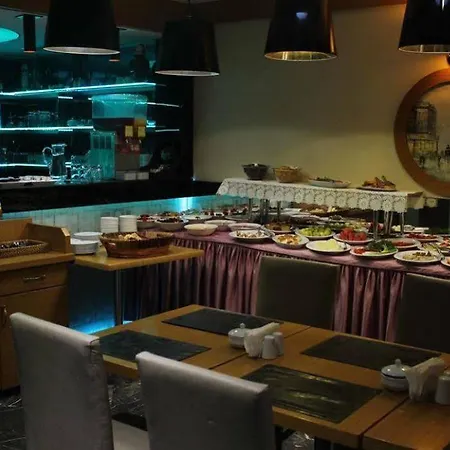 La Piano 4*